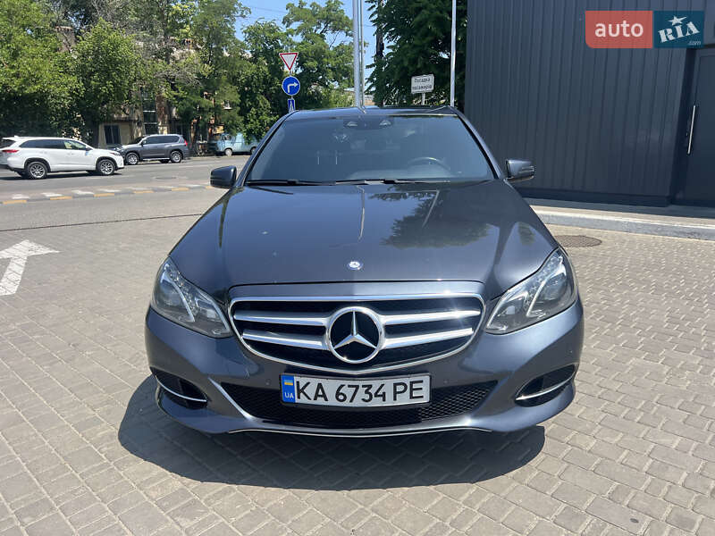Седан Mercedes-Benz E-Class 2015 в Одессе