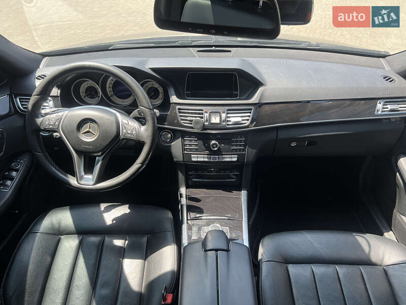 Седан Mercedes-Benz E-Class 2015 в Одессе