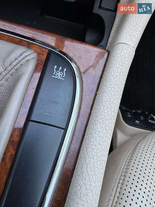 Седан Mercedes-Benz E-Class 2003 в Николаеве