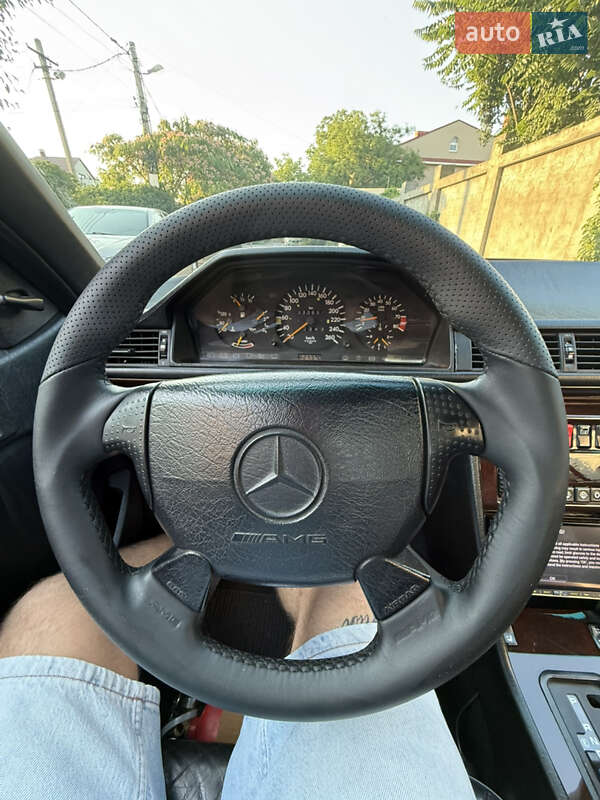 Купе Mercedes-Benz E-Class 1989 в Одесі