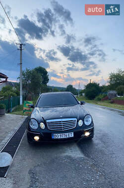 Седан Mercedes-Benz E-Class 2007 в Бучачі