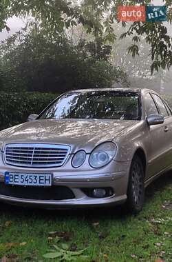Седан Mercedes-Benz E-Class 2003 в Миколаєві