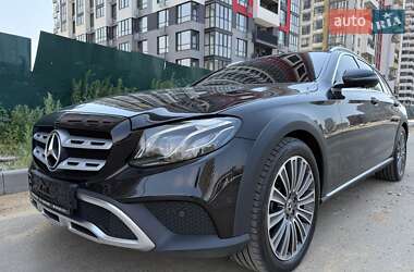 Универсал Mercedes-Benz E-Class 2018 в Киеве
