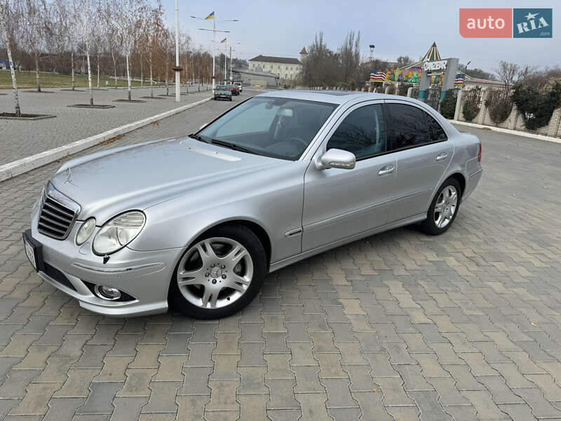 Седан Mercedes-Benz E-Class 2007 в Измаиле