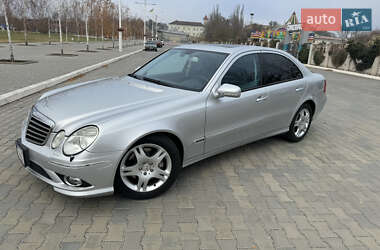 Седан Mercedes-Benz E-Class 2007 в 