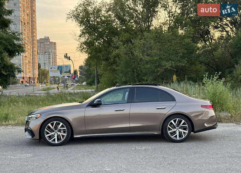 Седан Mercedes-Benz E-Class 2024 в Киеве
