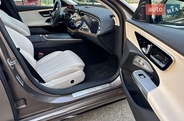Седан Mercedes-Benz E-Class 2024 в 