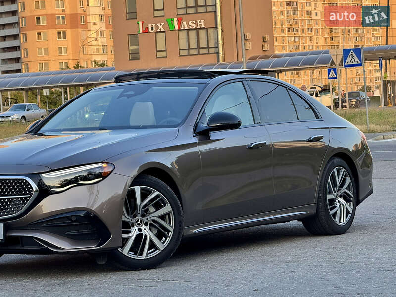 Седан Mercedes-Benz E-Class 2024 в Киеве