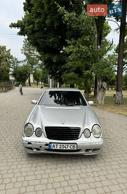 Седан Mercedes-Benz E-Class 2001 в Коломые