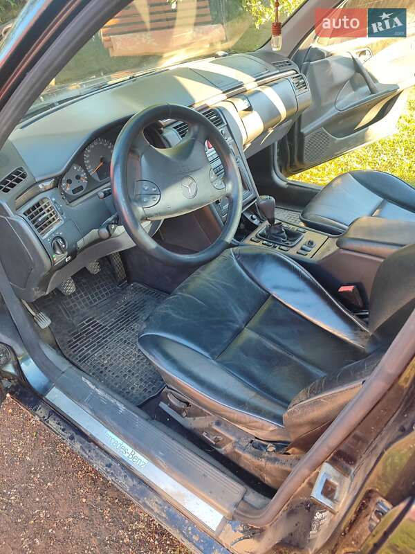 Mercedes-Benz E-Class 1999
