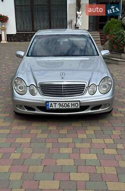 Седан Mercedes-Benz E-Class 2003 в 