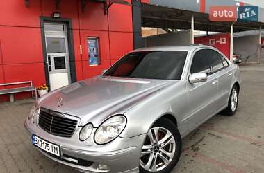 Седан Mercedes-Benz E-Class 2003 в Калуші
