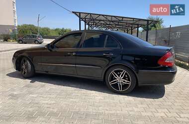 Седан Mercedes-Benz E-Class 2008 в 