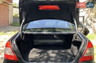 Седан Mercedes-Benz E-Class 2008 в 