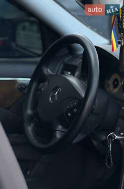 Седан Mercedes-Benz E-Class 2003 в 