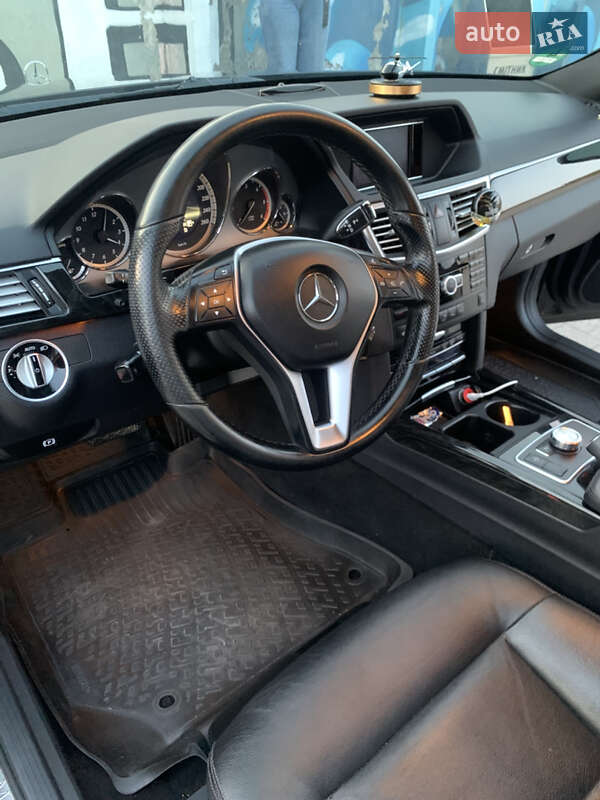 Седан Mercedes-Benz E-Class 2013 в Меденичах