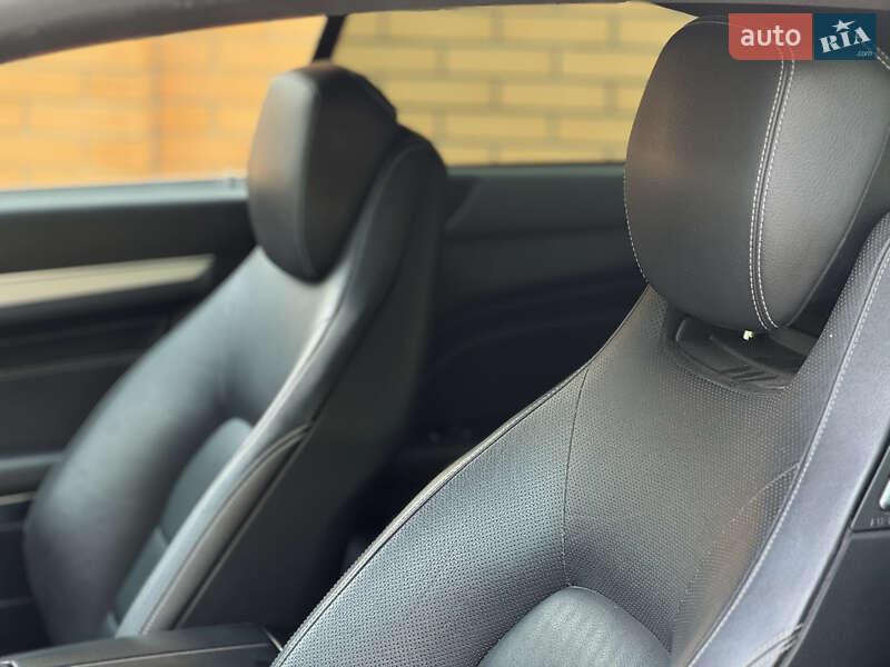 Купе Mercedes-Benz E-Class 2013 в Красилове