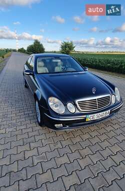 Седан Mercedes-Benz E-Class 2003 в Липовці