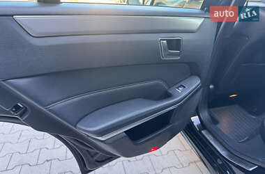 Универсал Mercedes-Benz E-Class 2016 в 