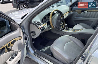 Седан Mercedes-Benz E-Class 2007 в 