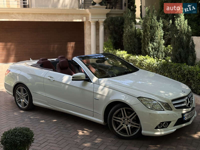 Кабриолет Mercedes-Benz E-Class 2011 в Одессе