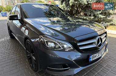 Седан Mercedes-Benz E-Class 2014 в 