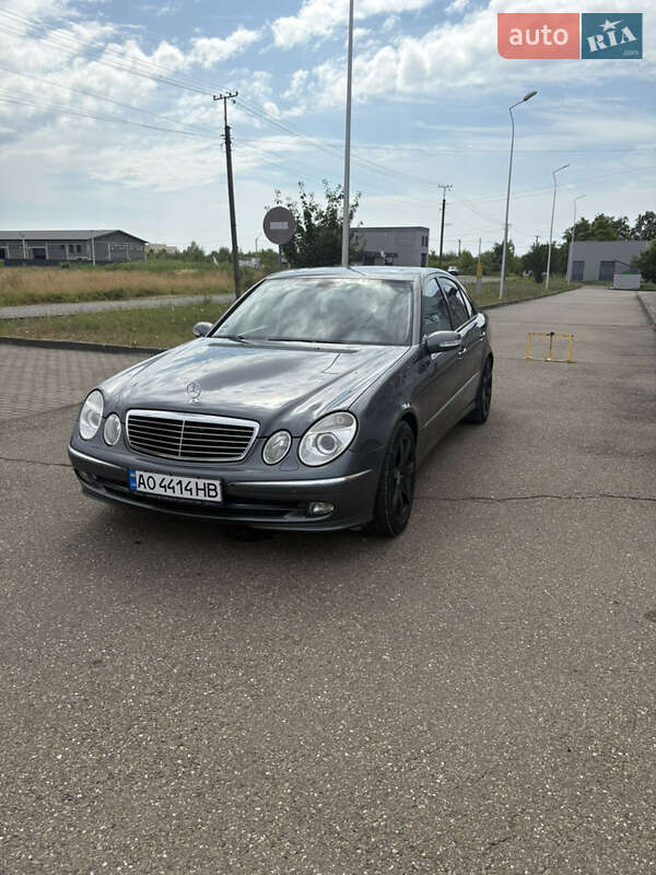 Mercedes-Benz E-Class 2006