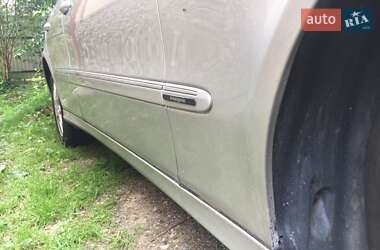 Седан Mercedes-Benz E-Class 2003 в 