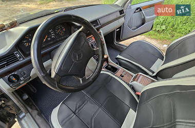 Универсал Mercedes-Benz E-Class 1994 в 