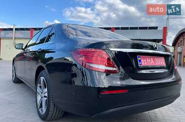 Седан Mercedes-Benz E-Class 2018 в 