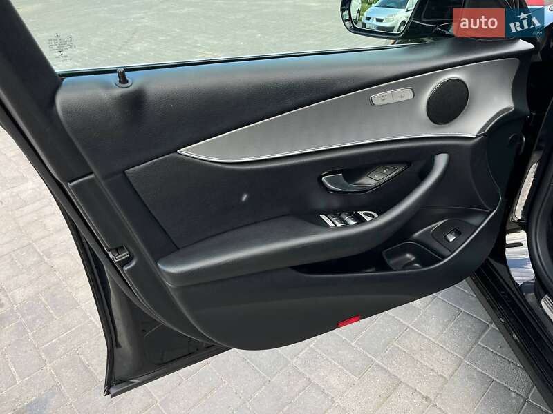 Седан Mercedes-Benz E-Class 2018 в Дубно