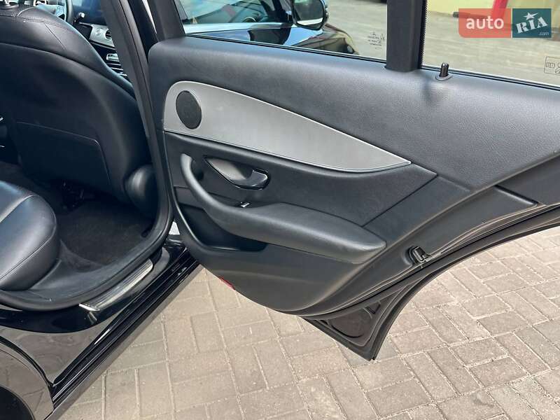 Седан Mercedes-Benz E-Class 2018 в Дубно