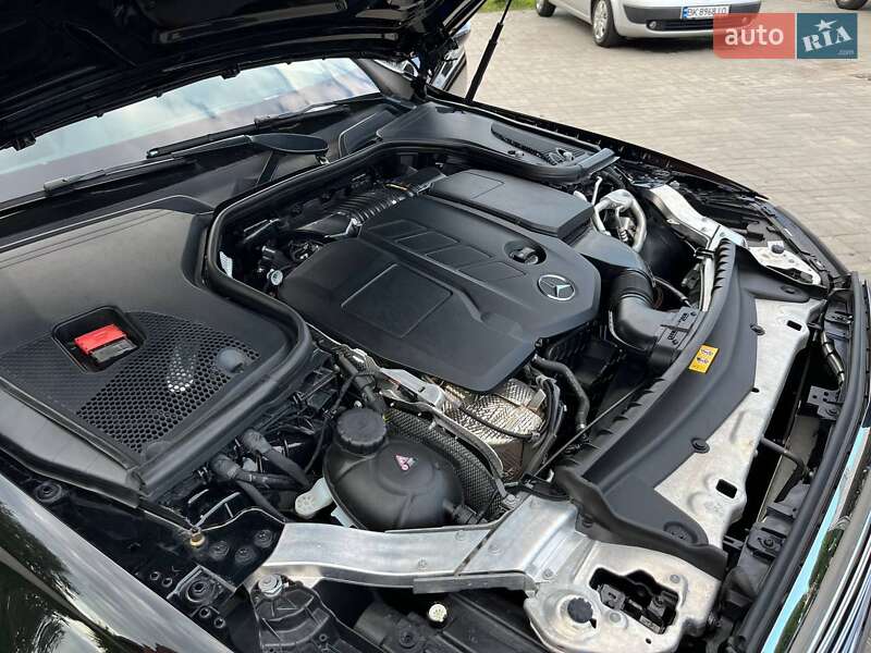 Седан Mercedes-Benz E-Class 2018 в Дубно