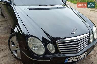 Седан Mercedes-Benz E-Class 2003 в 
