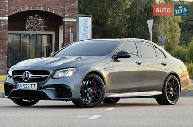 Седан Mercedes-Benz E-Class 2017 в Киеве