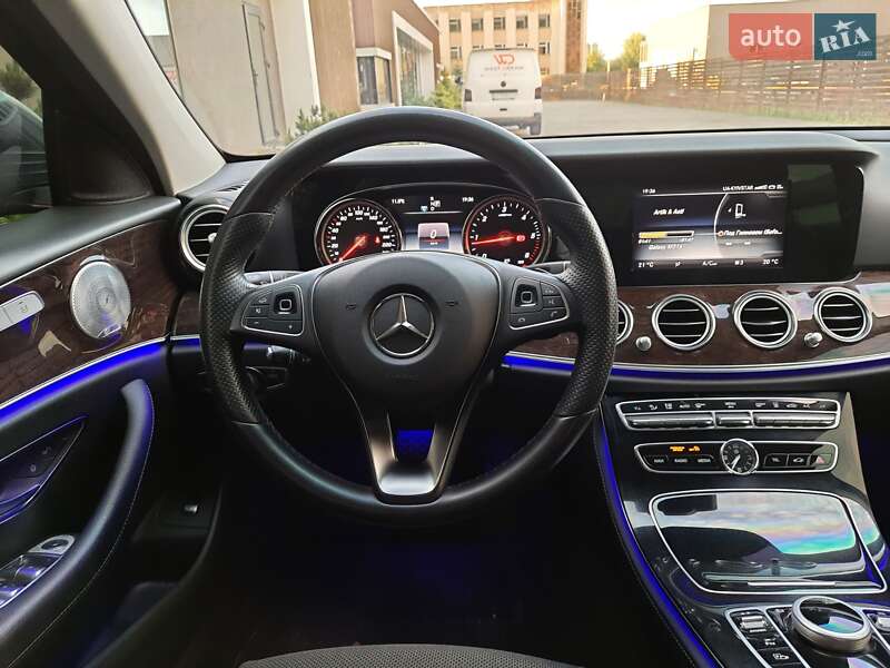 Седан Mercedes-Benz E-Class 2017 в Тячеві