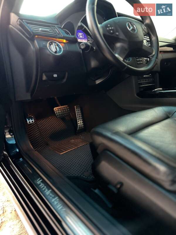 Седан Mercedes-Benz E-Class 2012 в Черновцах