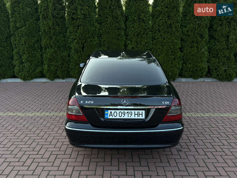 Седан Mercedes-Benz E-Class 2006 в Хмельницком
