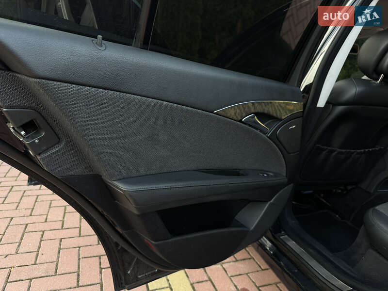 Седан Mercedes-Benz E-Class 2006 в Хмельницком