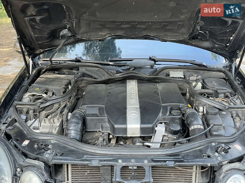 Седан Mercedes-Benz E-Class 2002 в Вышгороде