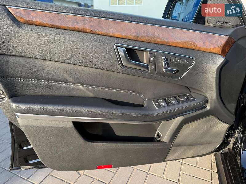 Седан Mercedes-Benz E-Class 2013 в Одессе