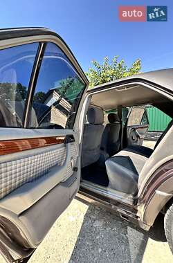 Седан Mercedes-Benz E-Class 1994 в 