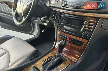 Седан Mercedes-Benz E-Class 2002 в 