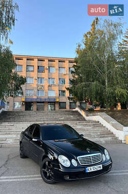 Седан Mercedes-Benz E-Class 2002 в Первомайске