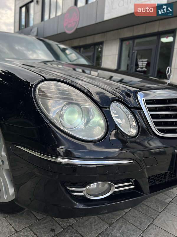Седан Mercedes-Benz E-Class 2008 в Березному