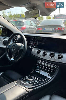Универсал Mercedes-Benz E-Class 2017 в 