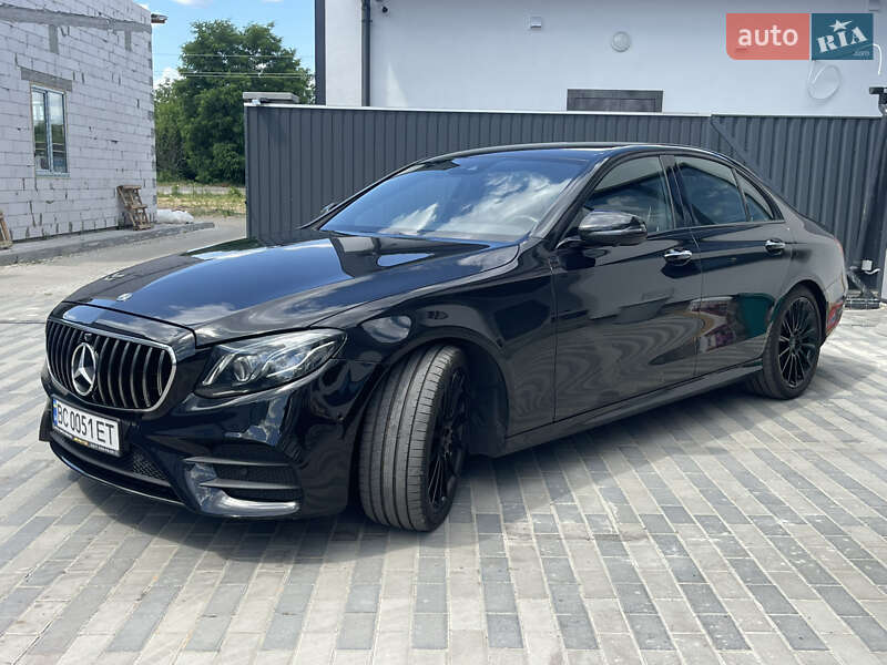 Седан Mercedes-Benz E-Class 2018 в Киеве