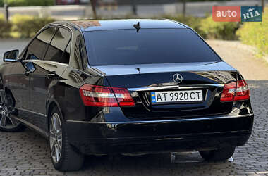 Седан Mercedes-Benz E-Class 2009 в 
