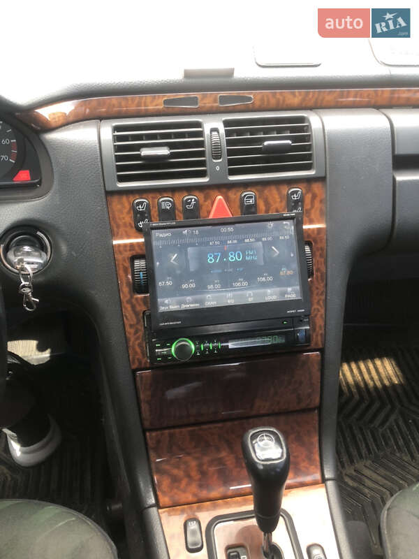 Седан Mercedes-Benz E-Class 1999 в Борисполе