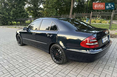 Седан Mercedes-Benz E-Class 2003 в 